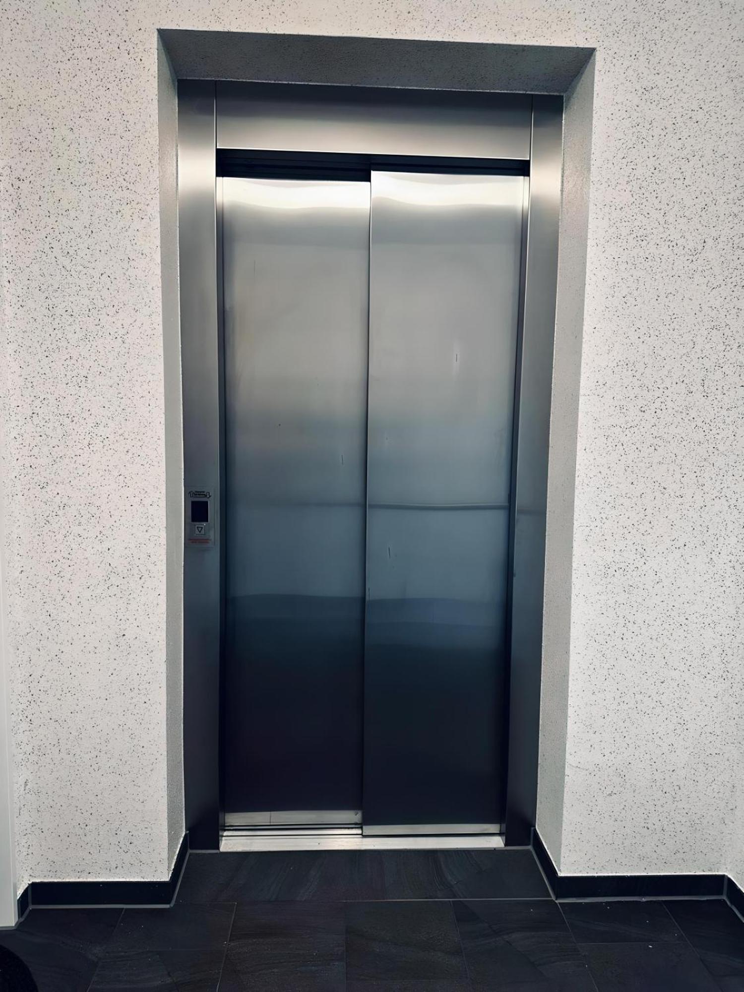 Fewo Am Povelturm - Mit Aufzug Und Grosser Loggia Nordhorn Exteriör bild
